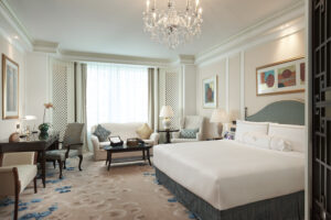 Luxurious room interior at Shangri La Hotel, showcasing a blend of modern comfort and classic elegance.